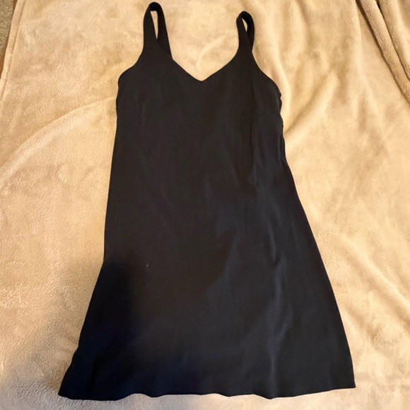 lululemon Align™ Dress Black - Picture 2 of 4